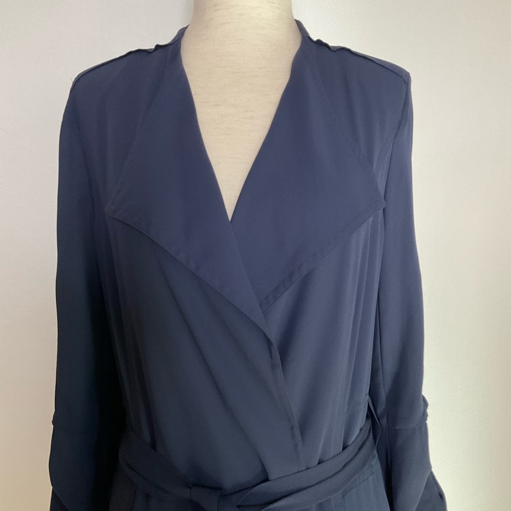 Babaton Quincy Belted Trench Coat Flowy with Pockets in Navy XXSmall - Picture 6 of 15